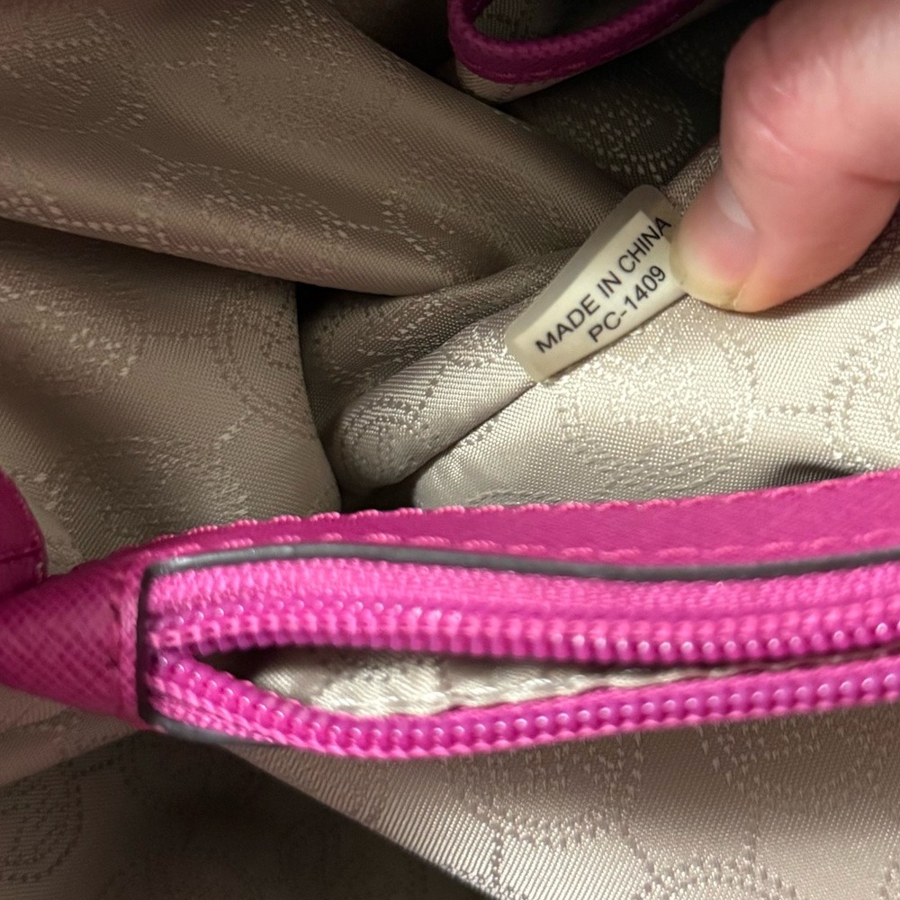 MICHAEL KORS Large Saffiano Leather Tote Bag Hot Pink - Picture 11 of 11